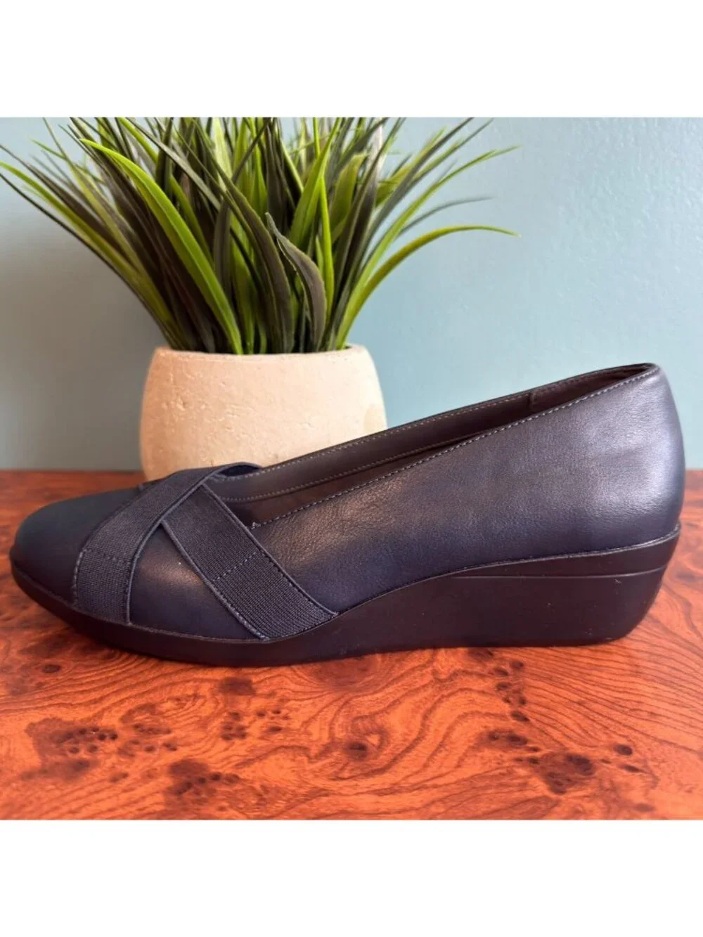 A2 By Aerosoles Womens Shoe 8.5 Truce Navy Blue Wedge Shoes With Box